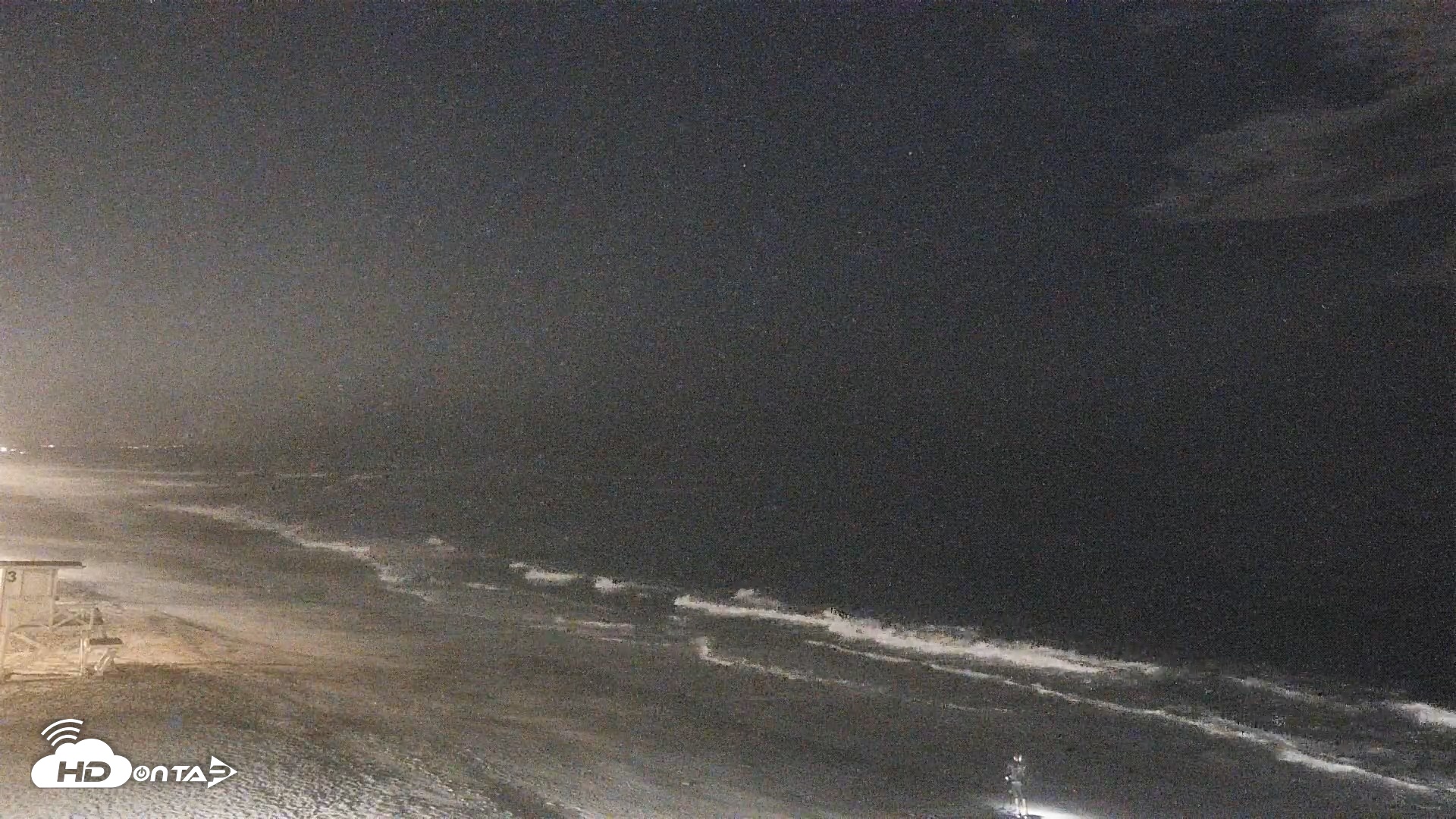 Snapshot of Carlsbad Beach Surf Live Webcam taken Aug 24, 2026, 12:51am PDT