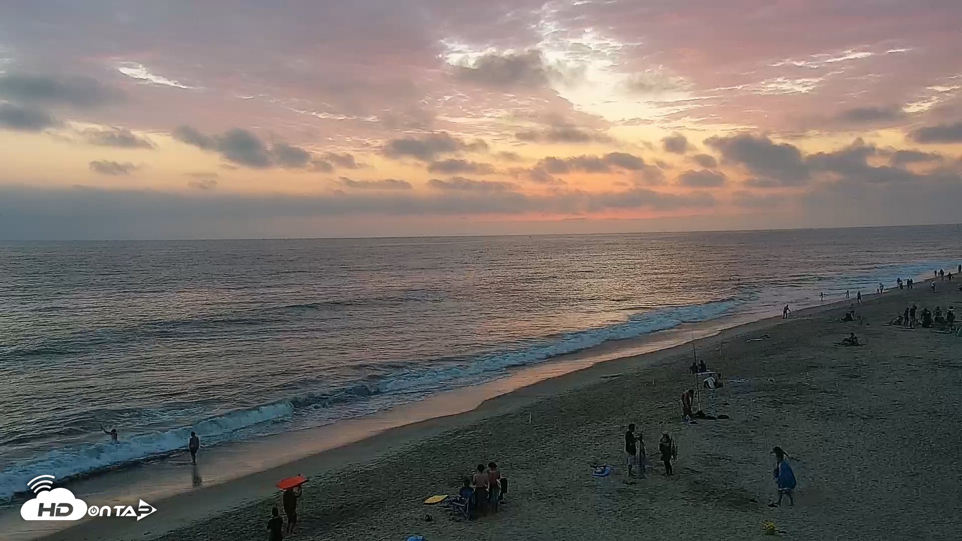Snapshot of Carlsbad Beach Surf Live Webcam taken Jul 18, 2026, 8:00pm PDT