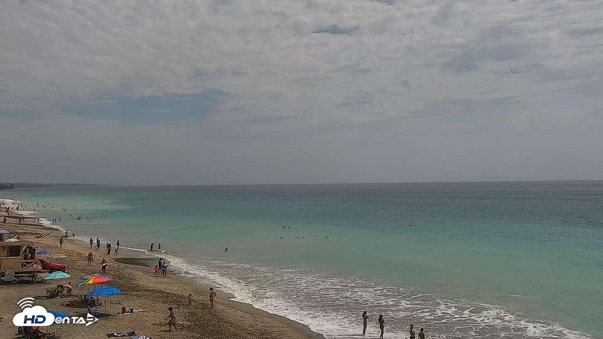 Snapshot of Carlsbad Beach Surf Live Webcam taken Aug 5, 2026, 2:27pm PDT