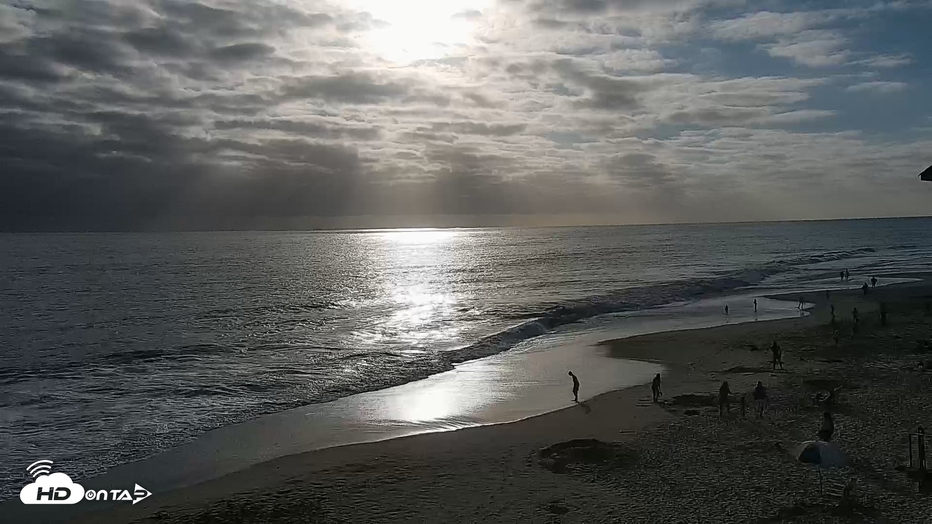 Snapshot of Carlsbad Beach Surf Live Webcam taken Jun 28, 2026, 6:47pm PDT
