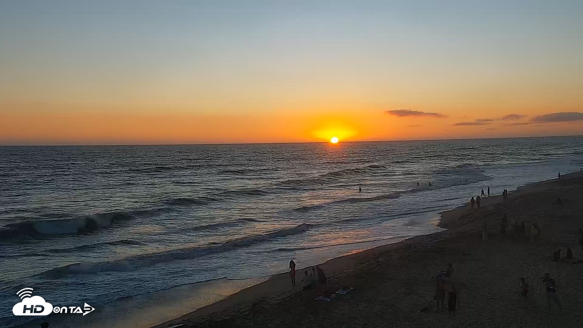 Snapshot of Carlsbad Beach Surf Live Webcam taken Jul 22, 2026, 7:55pm PDT