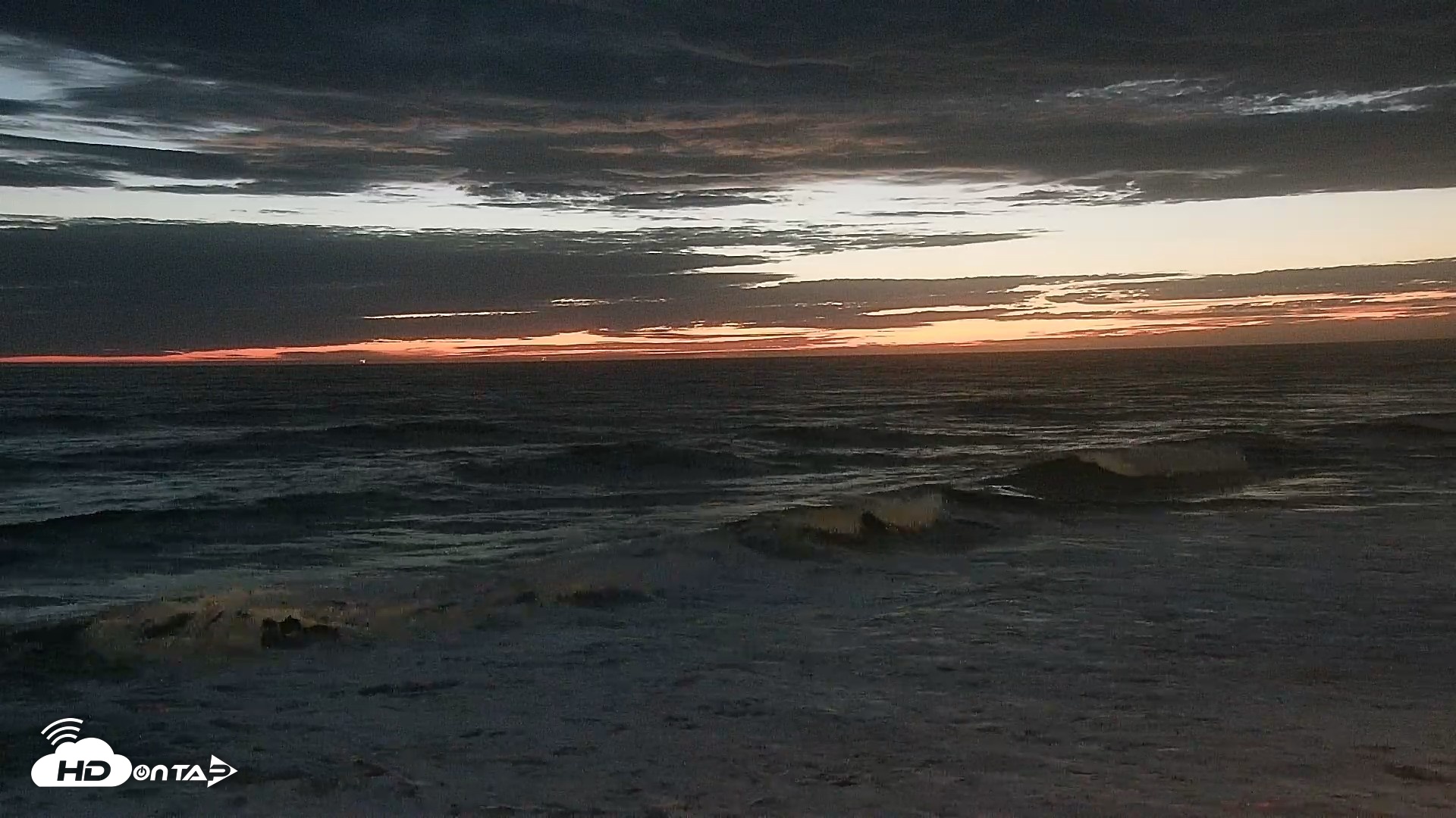 Snapshot of Carlsbad Beach Surf Live Webcam taken Sep 8, 2026, 7:43pm PDT