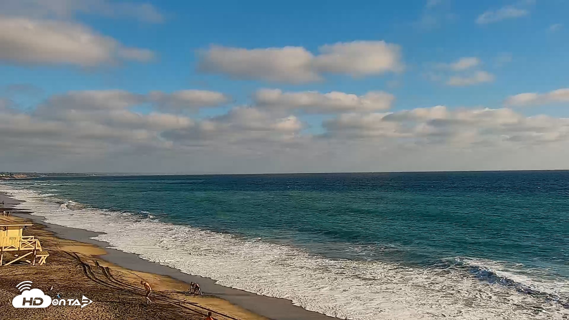 Snapshot of Carlsbad Beach Surf Live Webcam taken Sep 3, 2026, 5:45pm PDT