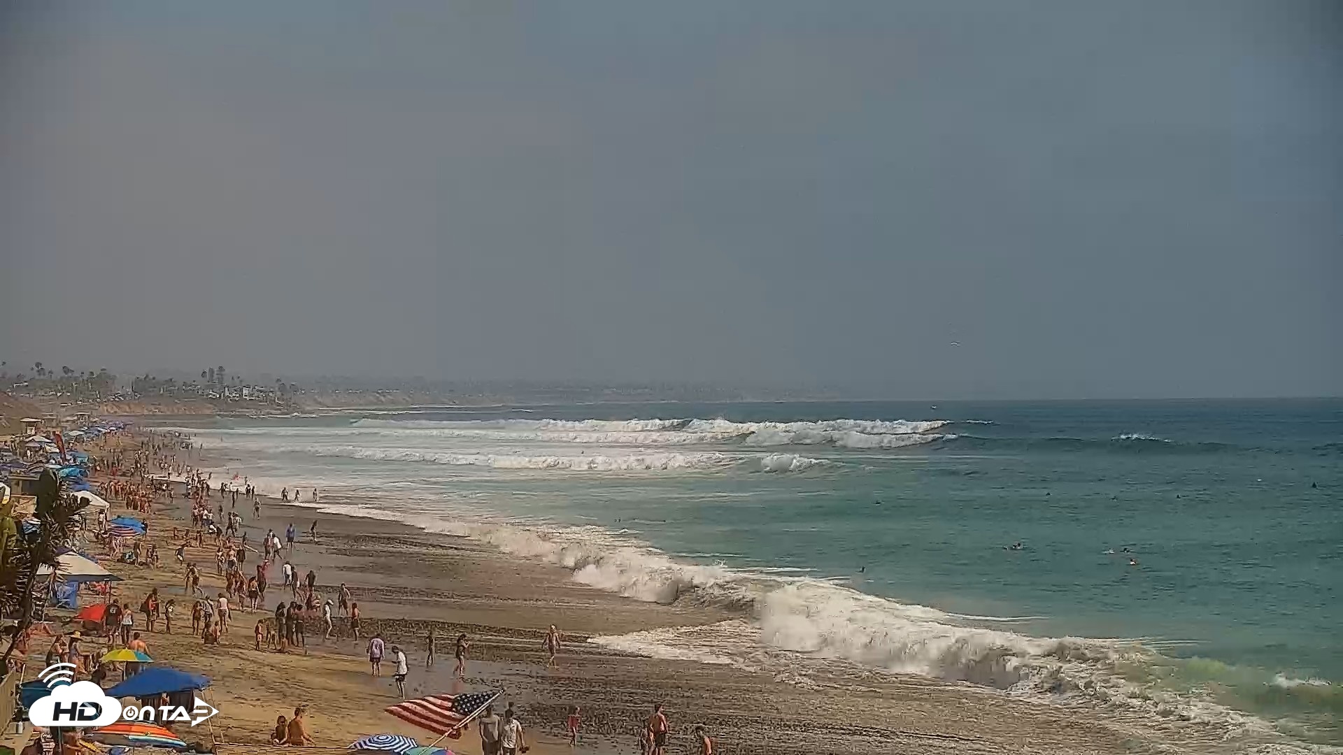 Snapshot of Carlsbad Beach Surf Live Webcam taken Jul 26, 2026, 4:20pm PDT