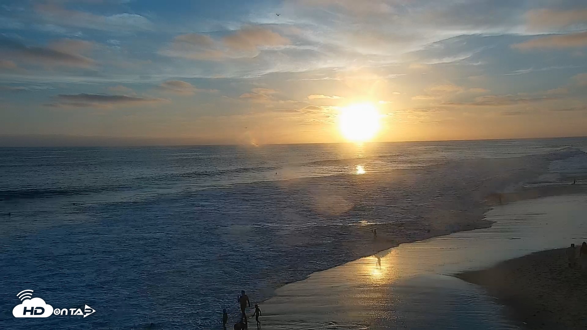 Snapshot of Carlsbad Beach Surf Live Webcam taken Jun 11, 2026, 7:46pm PDT