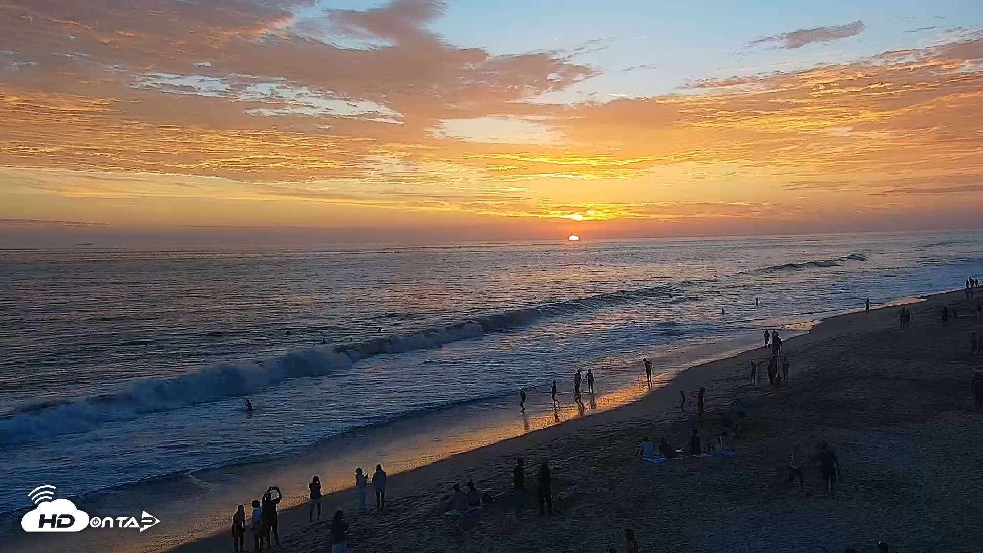 Snapshot of Carlsbad Beach Surf Live Webcam taken Jul 20, 2026, 7:56pm PDT