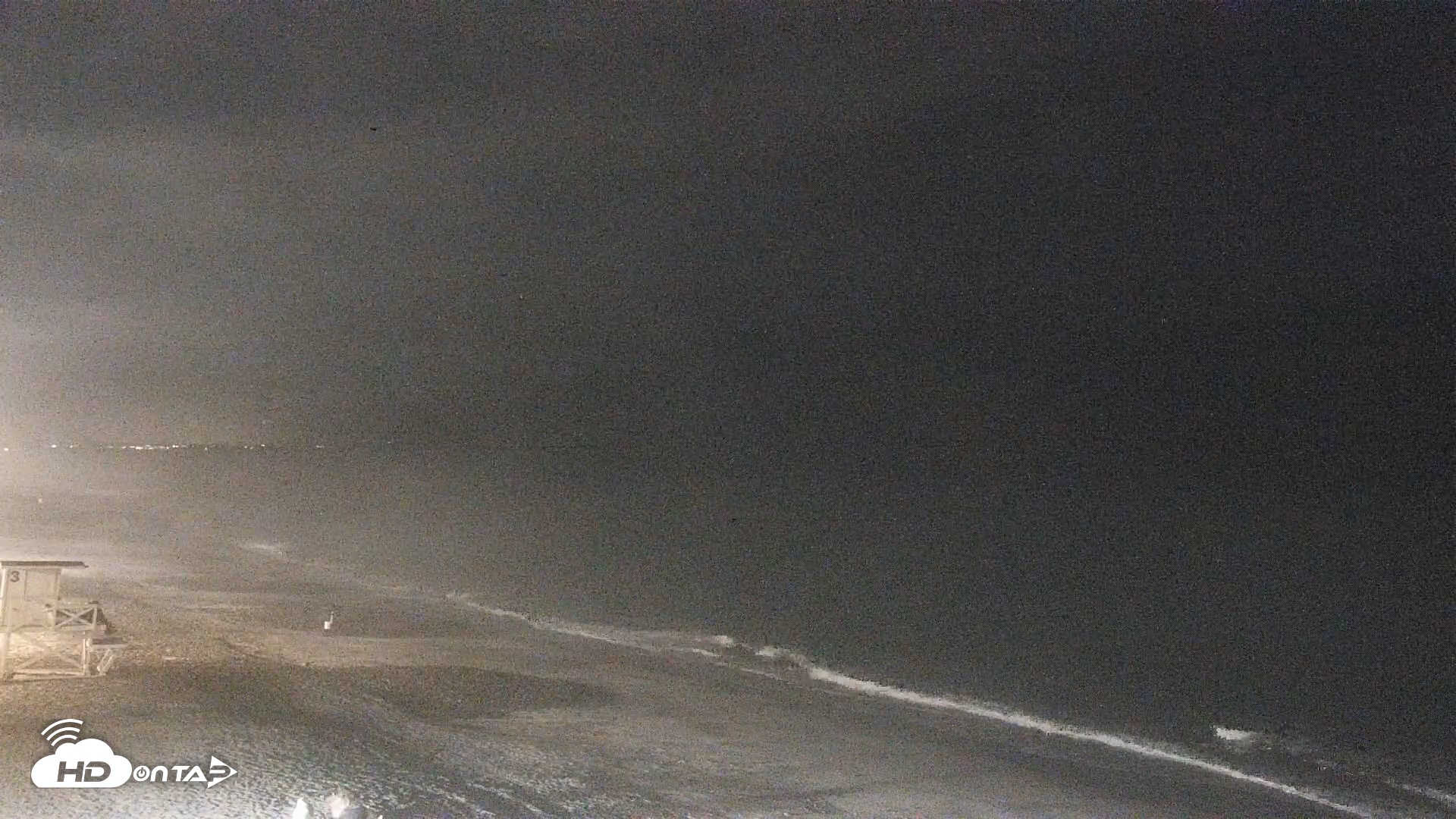 Snapshot of Carlsbad Beach Surf Live Webcam taken Aug 22, 2026, 12:16am PDT
