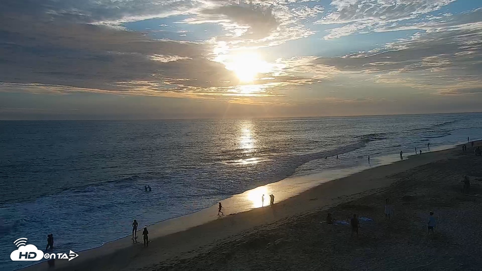 Snapshot of Carlsbad Beach Surf Live Webcam taken Jul 20, 2026, 7:27pm PDT