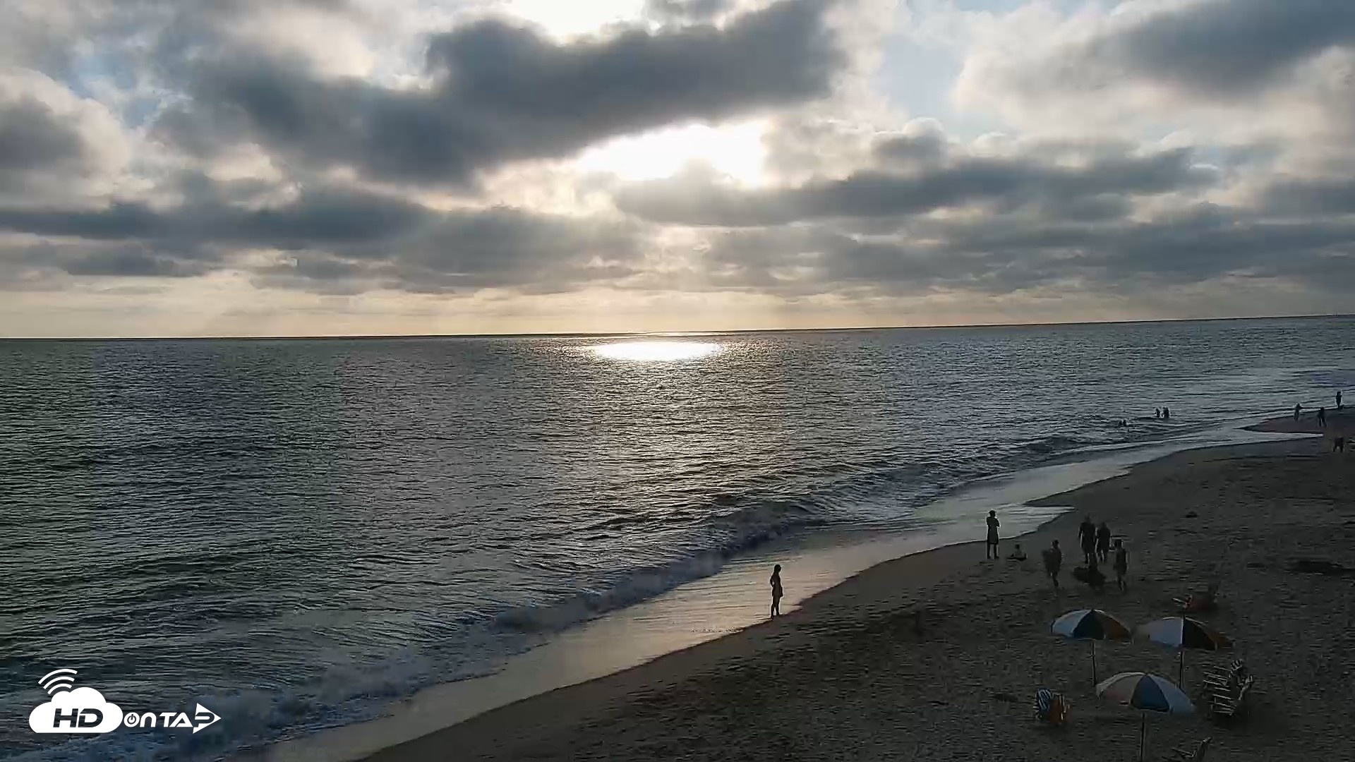 Snapshot of Carlsbad Beach Surf Live Webcam taken Jul 13, 2026, 7:05pm PDT
