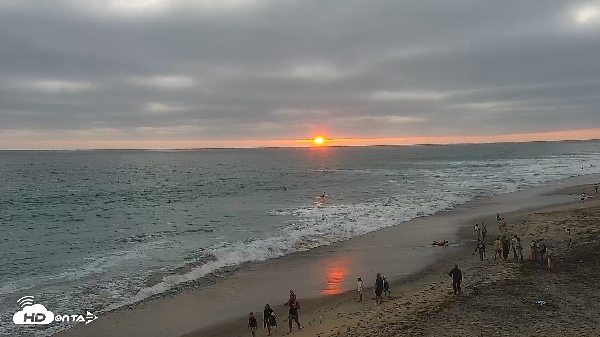 Snapshot of Carlsbad Beach Surf Live Webcam taken Jul 29, 2026, 7:47pm PDT