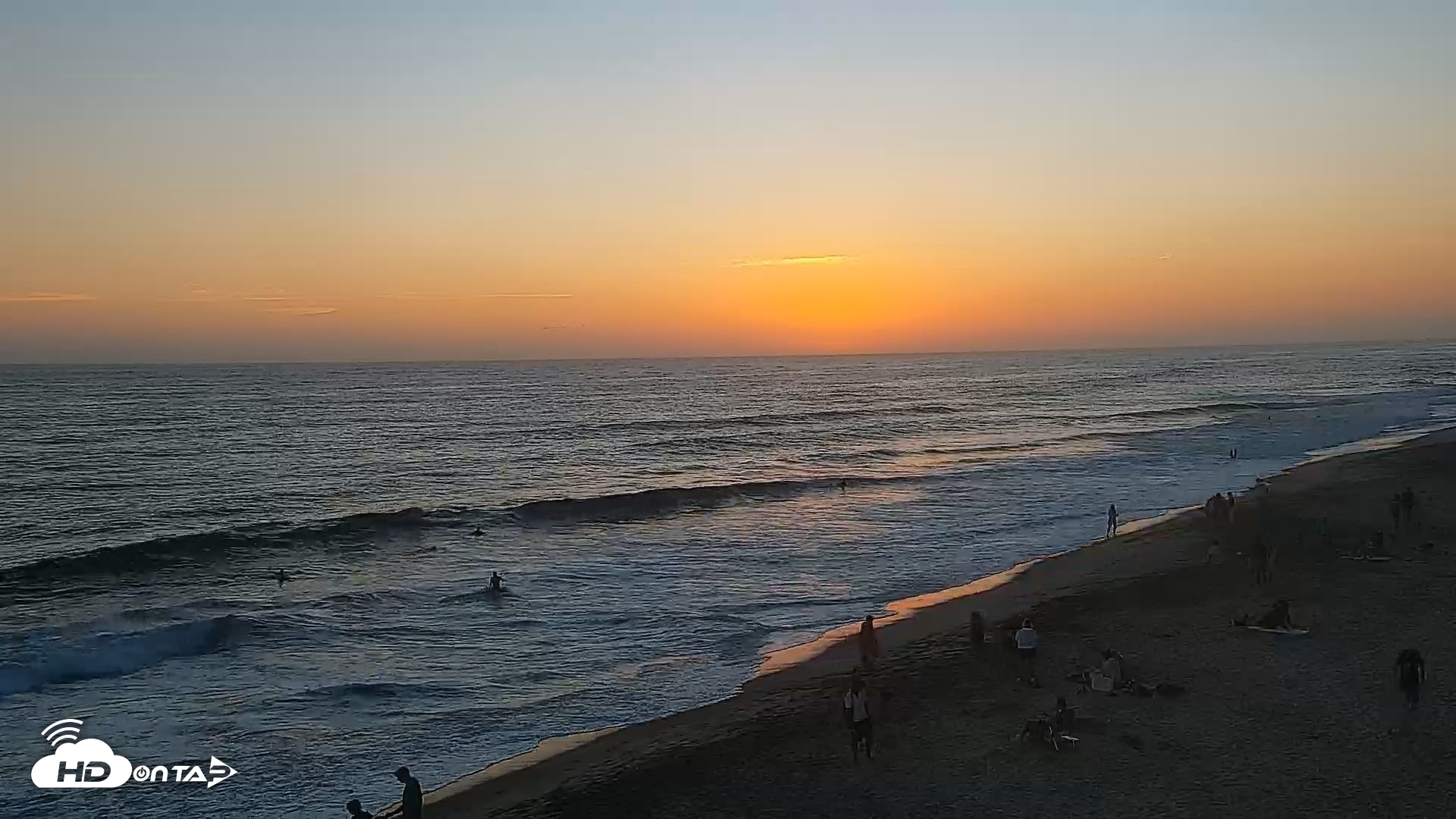 Snapshot of Carlsbad Beach Surf Live Webcam taken Jul 23, 2026, 7:57pm PDT