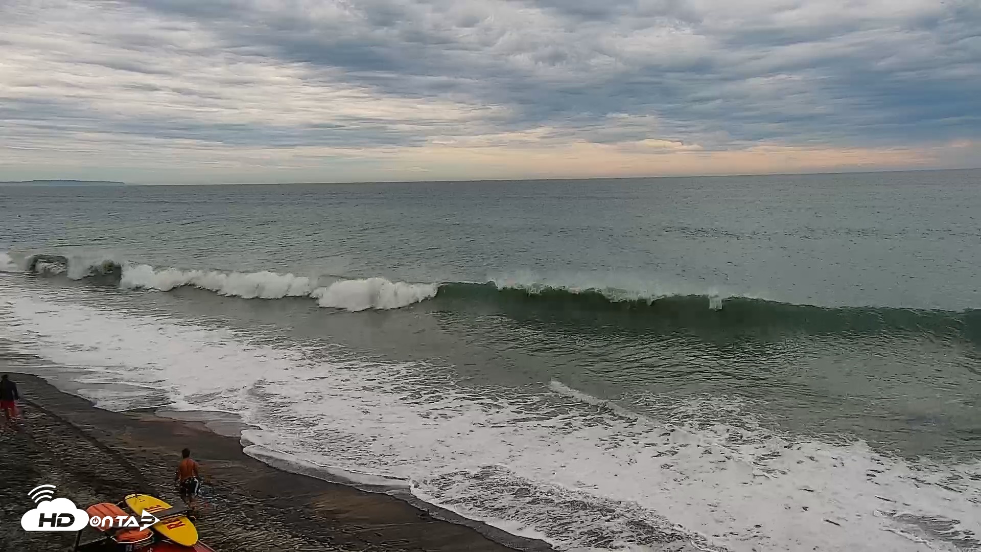 Snapshot of Carlsbad Beach Surf Live Webcam taken Sep 6, 2026, 4:11pm PDT