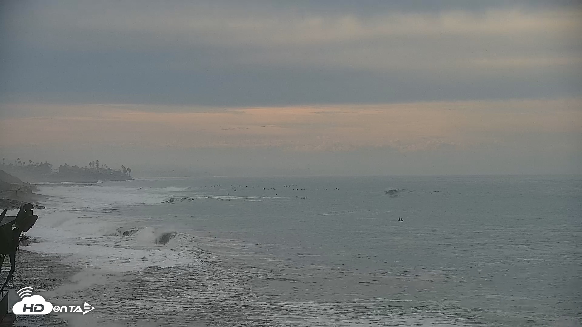 Snapshot of Carlsbad Beach Surf Live Webcam taken Oct 10, 2026, 8:15am PDT