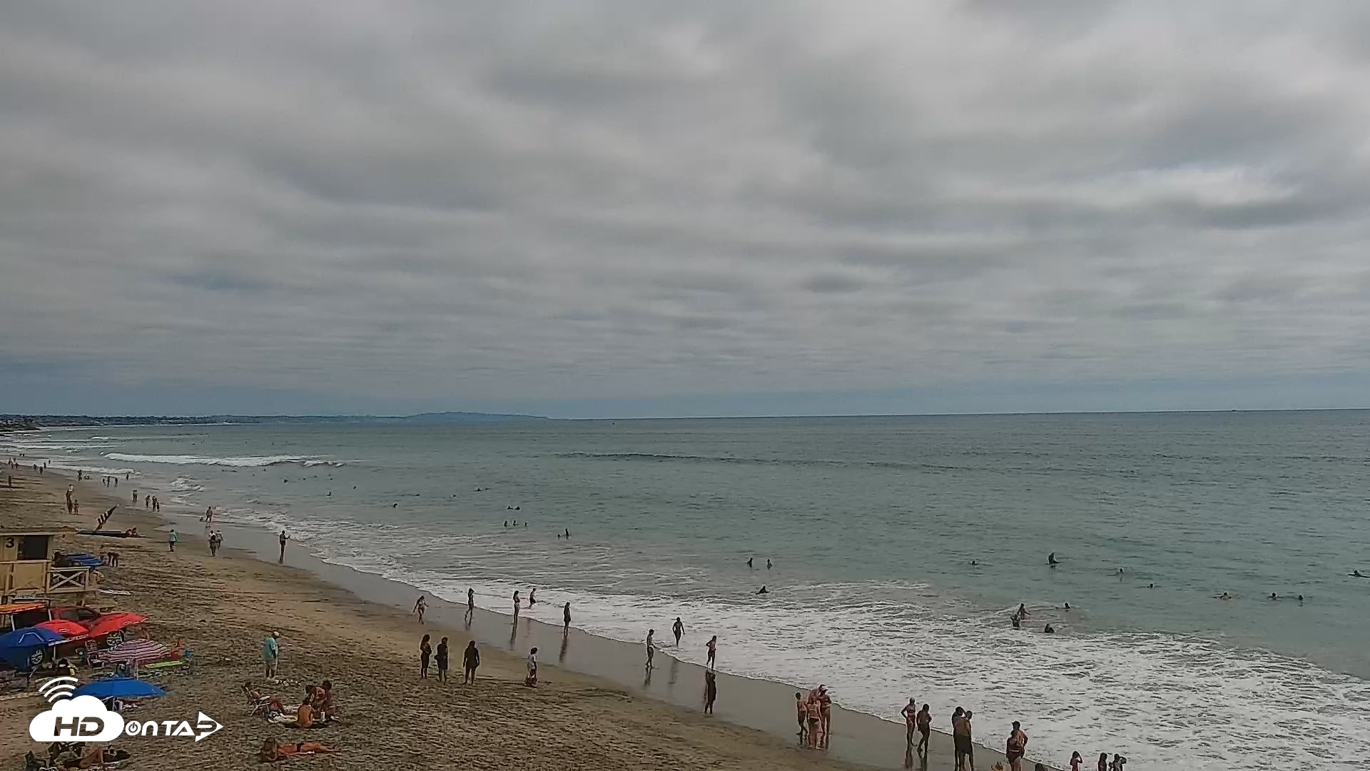 Snapshot of Carlsbad Beach Surf Live Webcam taken Aug 14, 2026, 3:46pm PDT