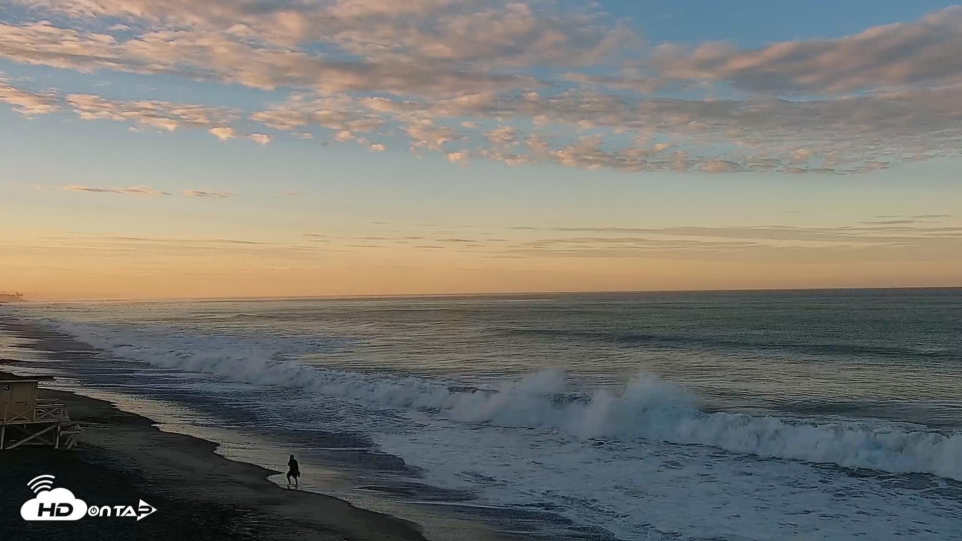 Snapshot of Carlsbad Beach Surf Live Webcam taken Sep 5, 2026, 6:58am PDT