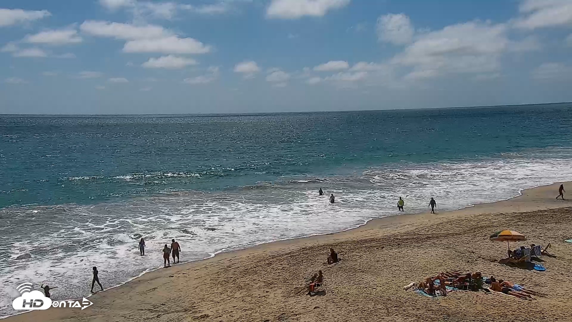 Snapshot of Carlsbad Beach Surf Live Webcam taken Jul 1, 2026, 3:15pm PDT