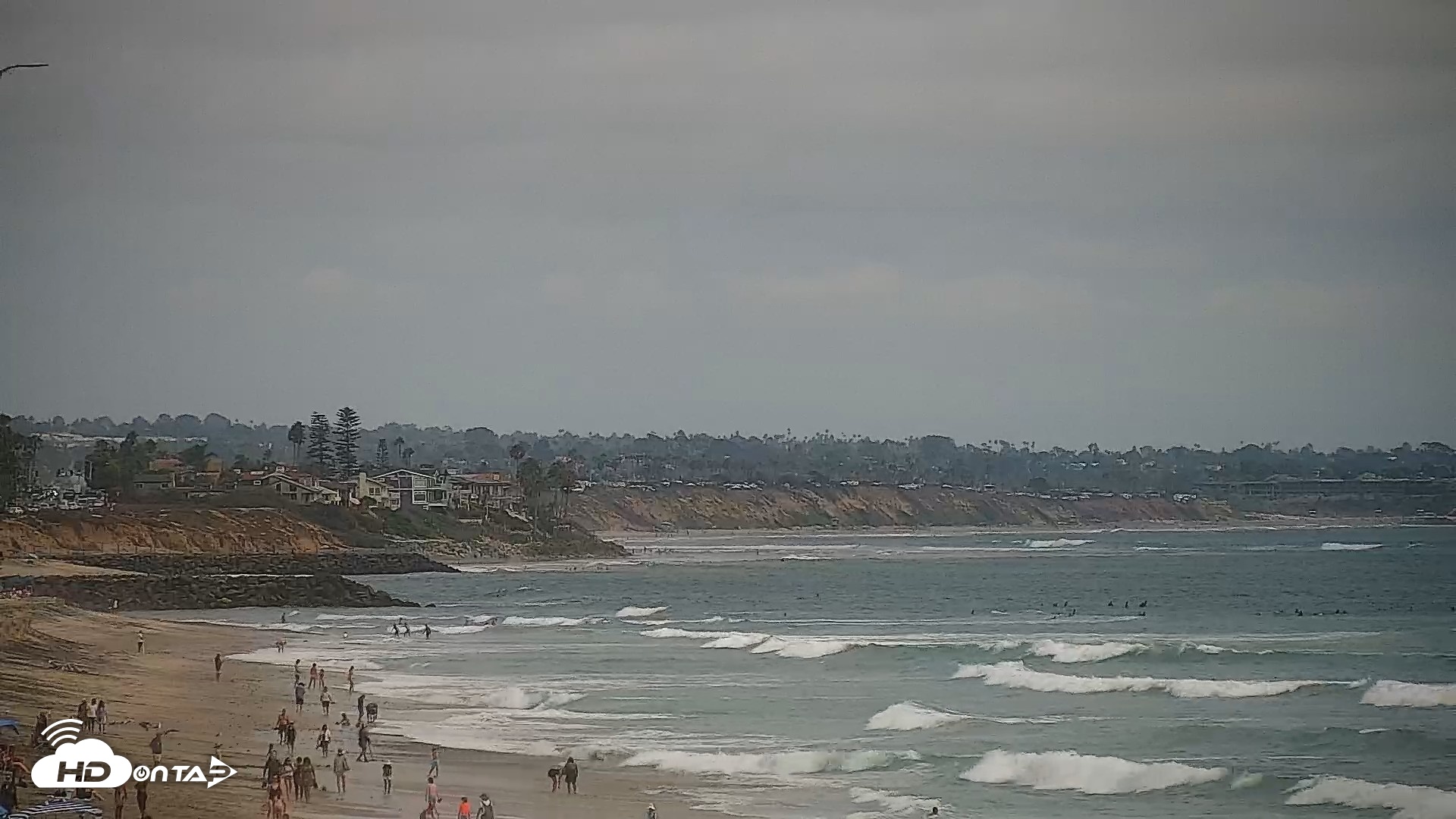 Snapshot of Carlsbad Beach Surf Live Webcam taken Aug 13, 2026, 4:02pm PDT