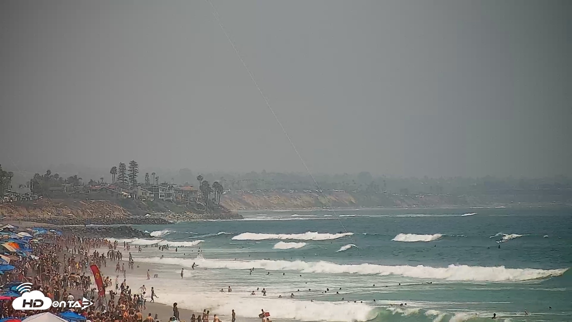 Snapshot of Carlsbad Beach Surf Live Webcam taken Jul 4, 2026, 2:38pm PDT