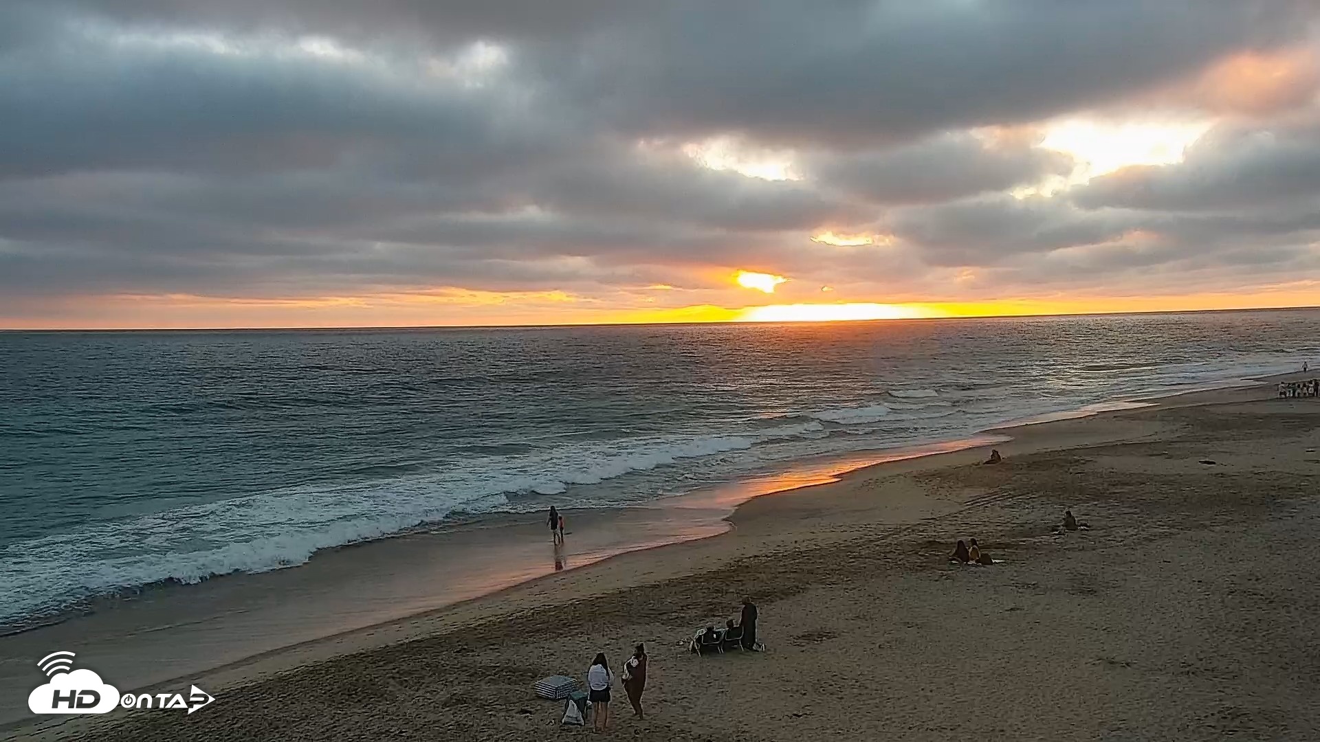 Snapshot of Carlsbad Beach Surf Live Webcam taken Jul 5, 2026, 7:58pm PDT