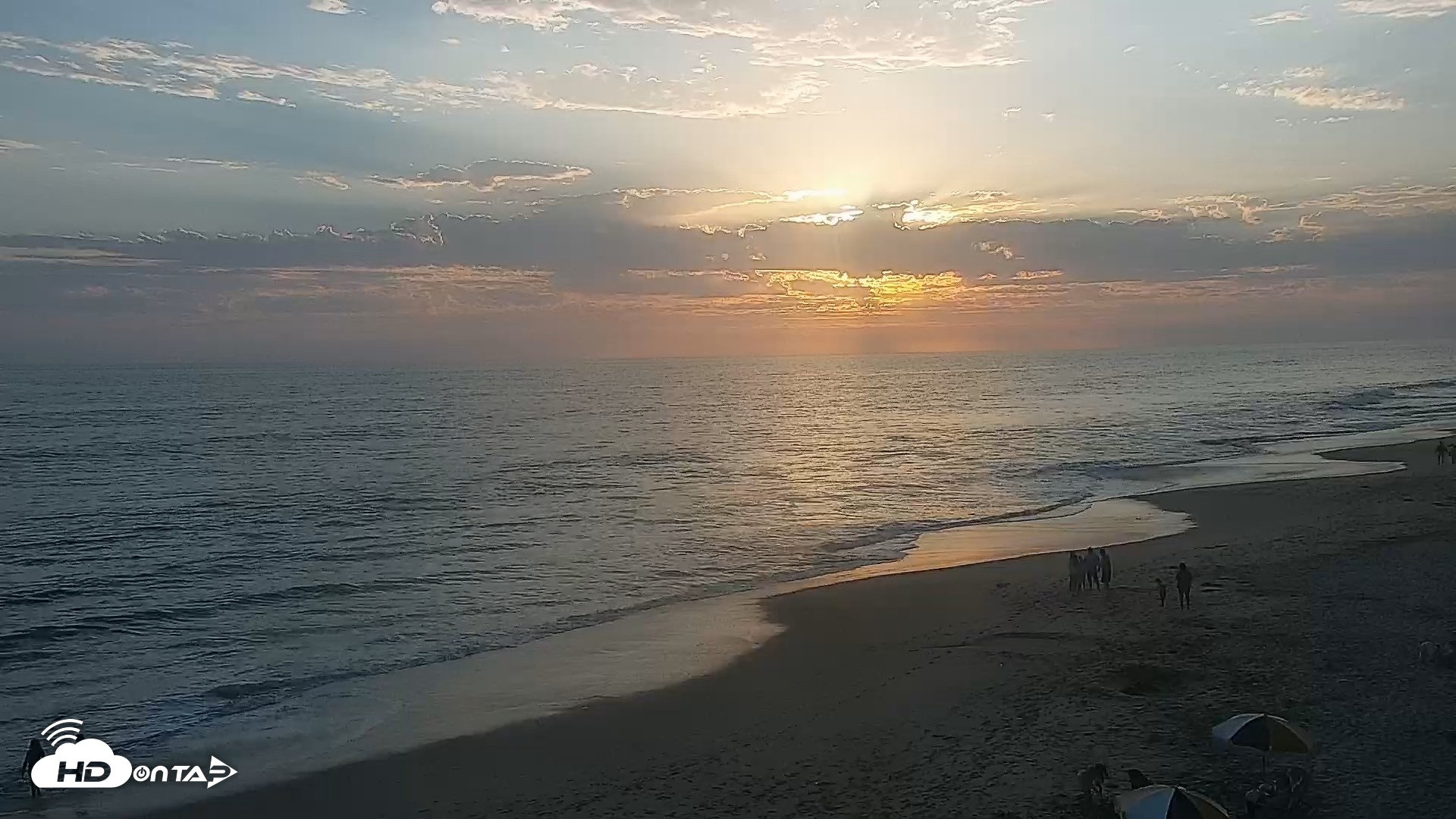 Snapshot of Carlsbad Beach Surf Live Webcam taken Jun 23, 2026, 7:37pm PDT