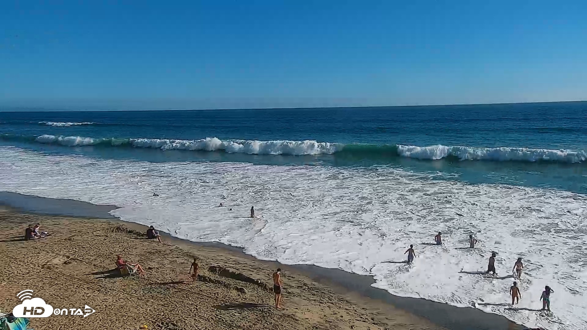 Snapshot of Carlsbad Beach Surf Live Webcam taken Jul 21, 2026, 5:34pm PDT