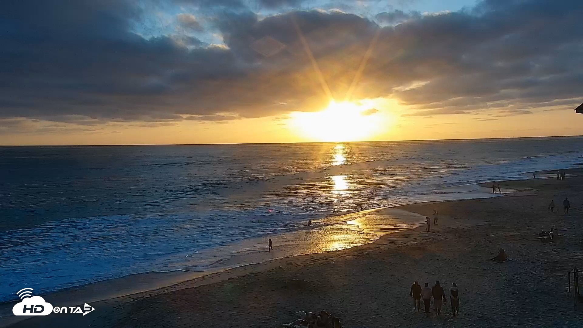 Snapshot of Carlsbad Beach Surf Live Webcam taken Jul 1, 2026, 7:47pm PDT