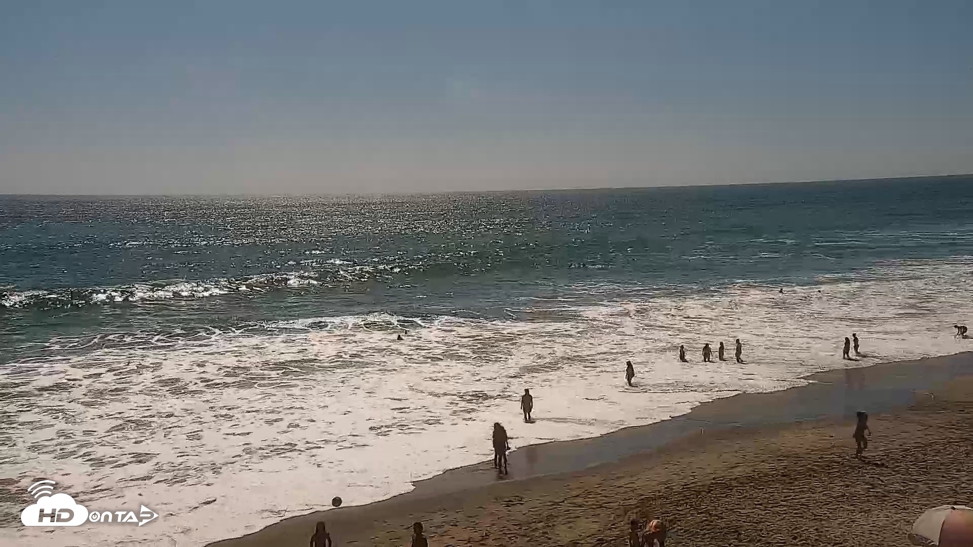 Snapshot of Carlsbad Beach Surf Live Webcam taken Jul 28, 2026, 4:08pm PDT