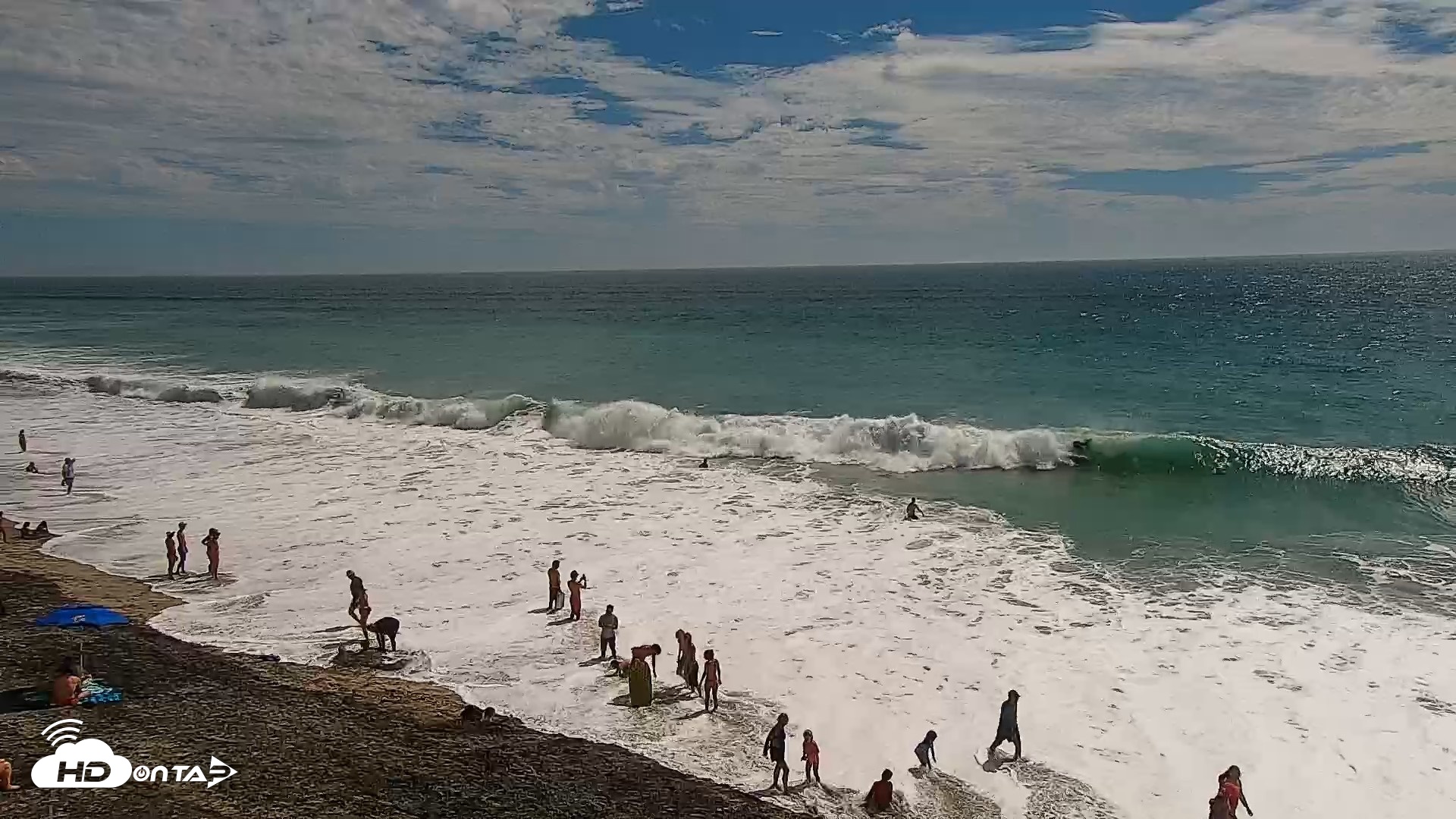Snapshot of Carlsbad Beach Surf Live Webcam taken Sep 7, 2026, 2:49pm PDT