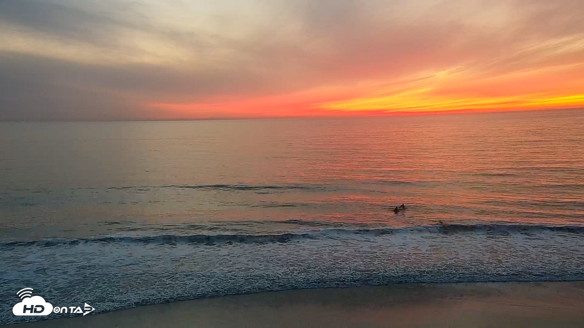 Snapshot of Carlsbad Beach Surf Live Webcam taken Jan 28, 2026, 5:38pm PST