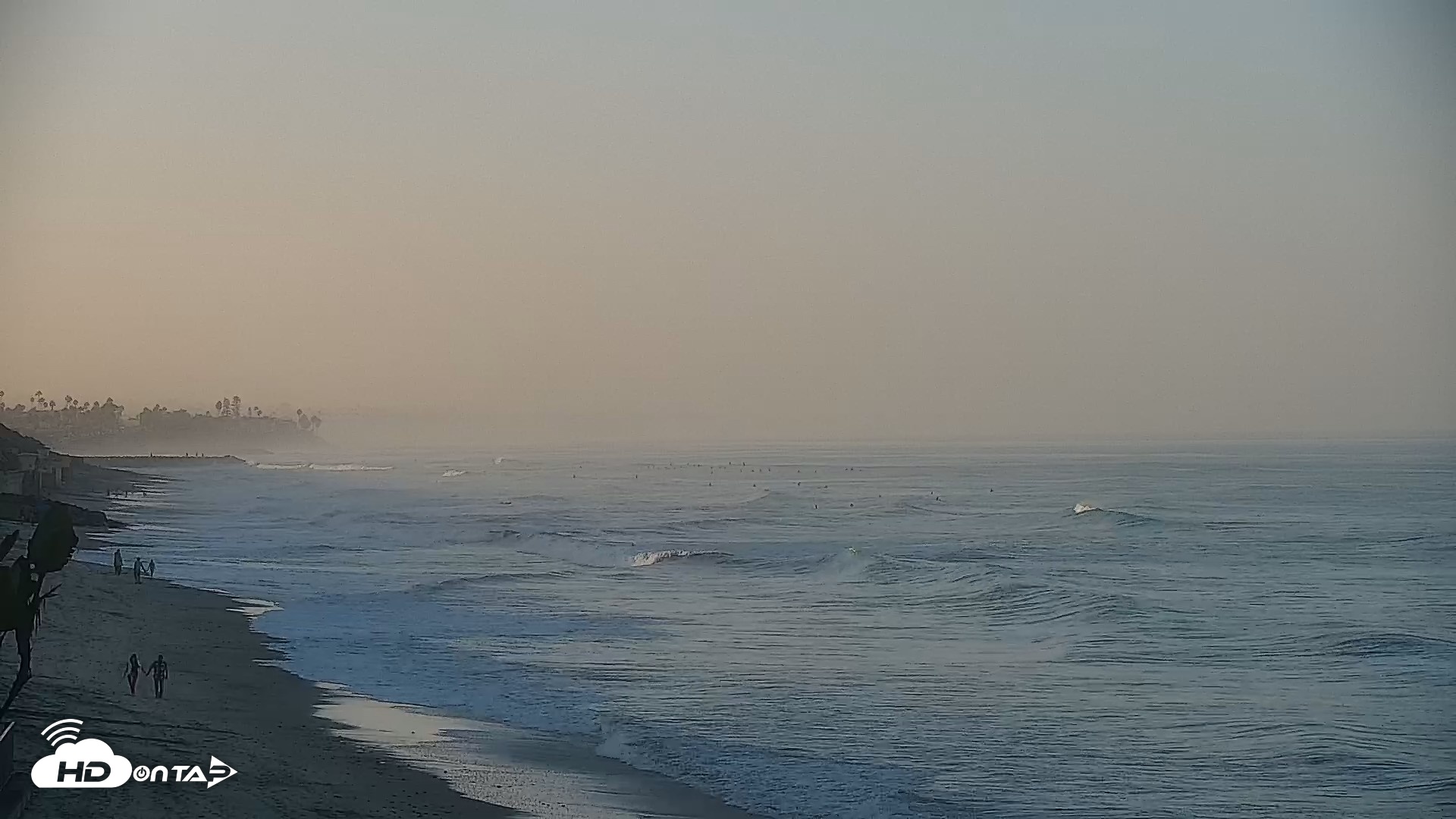 Snapshot of Carlsbad Beach Surf Live Webcam taken Sep 12, 2026, 7:14am PDT
