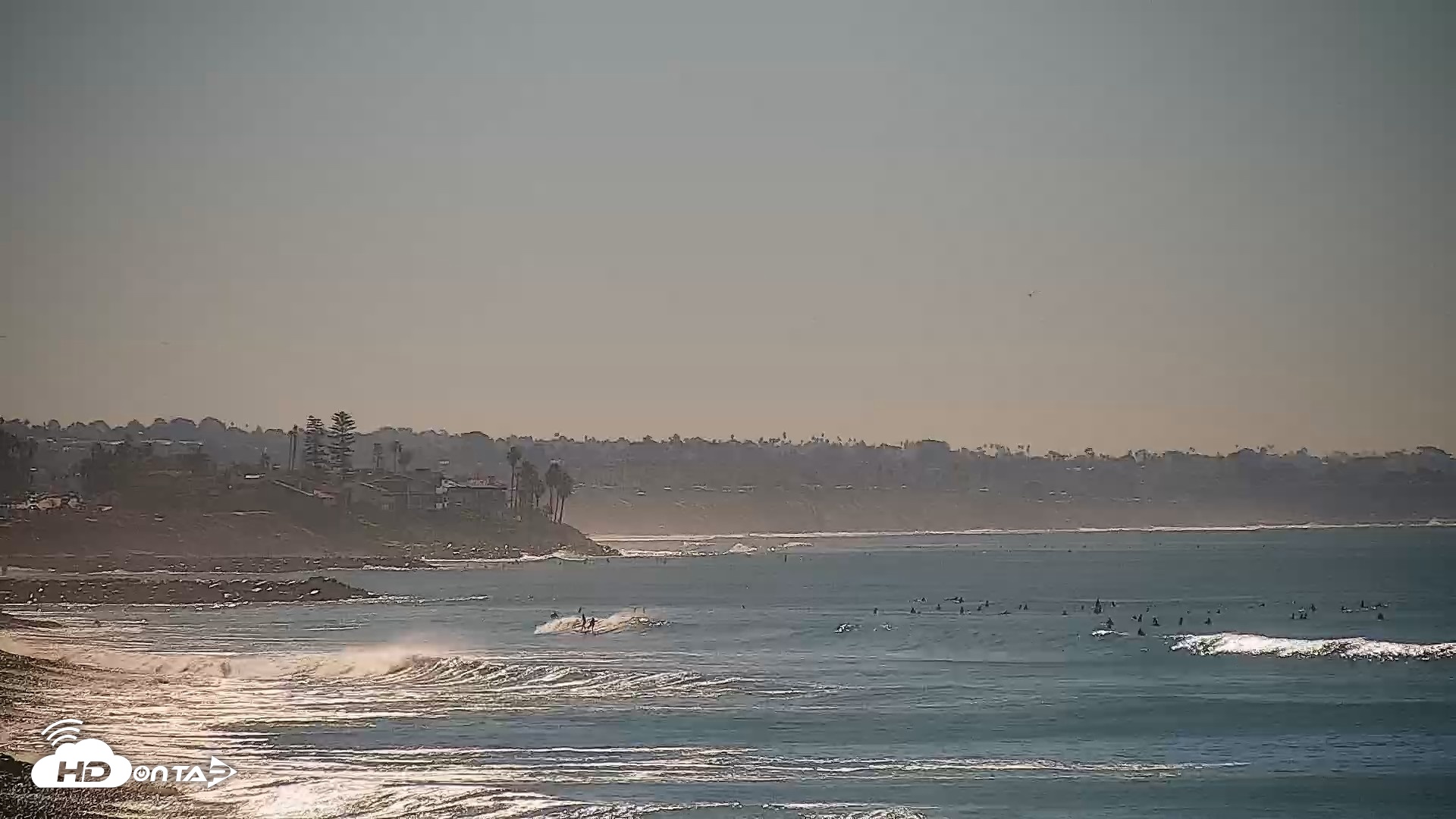 Snapshot of Carlsbad Beach Surf Live Webcam taken Oct 15, 2026, 10:16am PDT