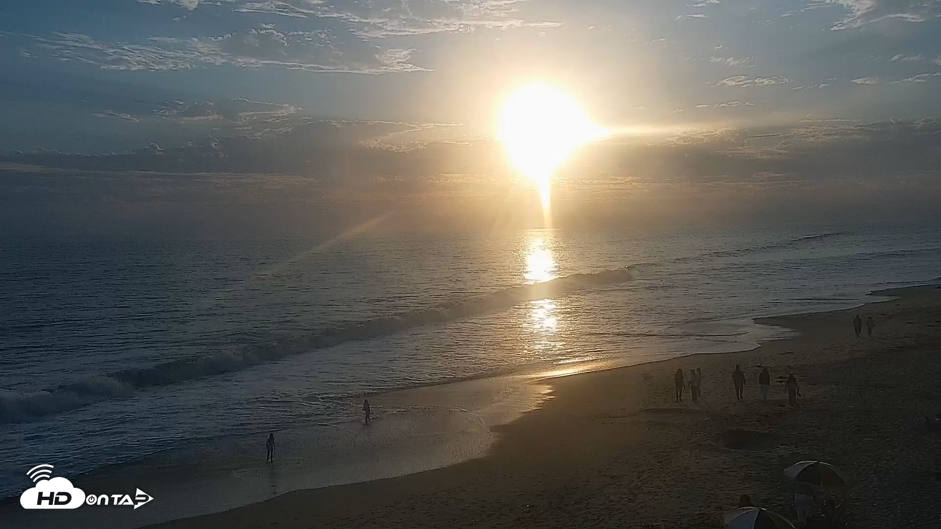 Snapshot of Carlsbad Beach Surf Live Webcam taken Jun 23, 2026, 7:31pm PDT