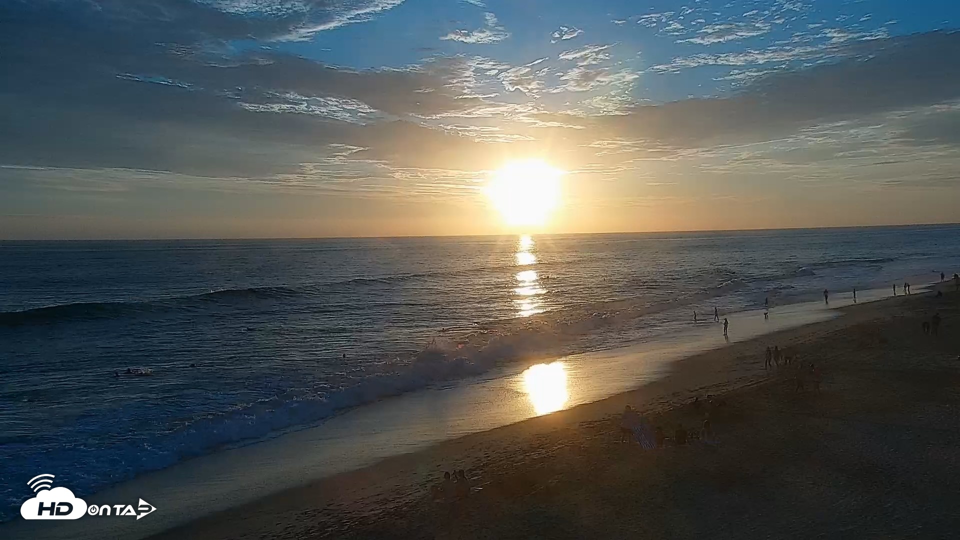 Snapshot of Carlsbad Beach Surf Live Webcam taken Jul 20, 2026, 7:42pm PDT