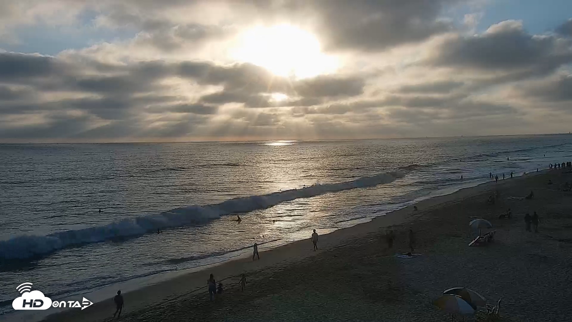 Snapshot of Carlsbad Beach Surf Live Webcam taken Jul 19, 2026, 7:16pm PDT