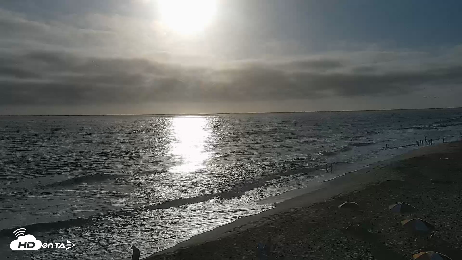 Snapshot of Carlsbad Beach Surf Live Webcam taken Jul 23, 2026, 6:49pm PDT
