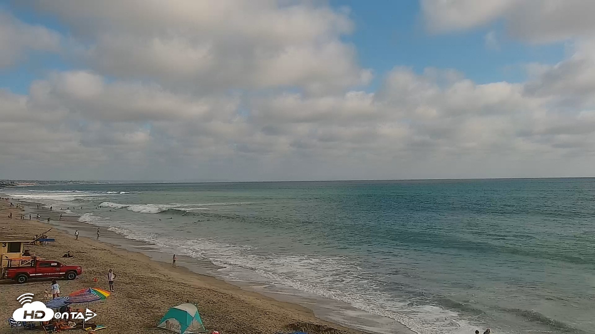 Snapshot of Carlsbad Beach Surf Live Webcam taken Aug 12, 2026, 5:13pm PDT