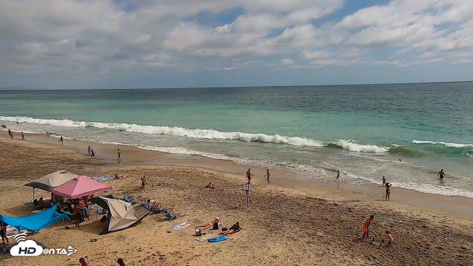 Snapshot of Carlsbad Beach Surf Live Webcam taken Jul 1, 2026, 3:50pm PDT