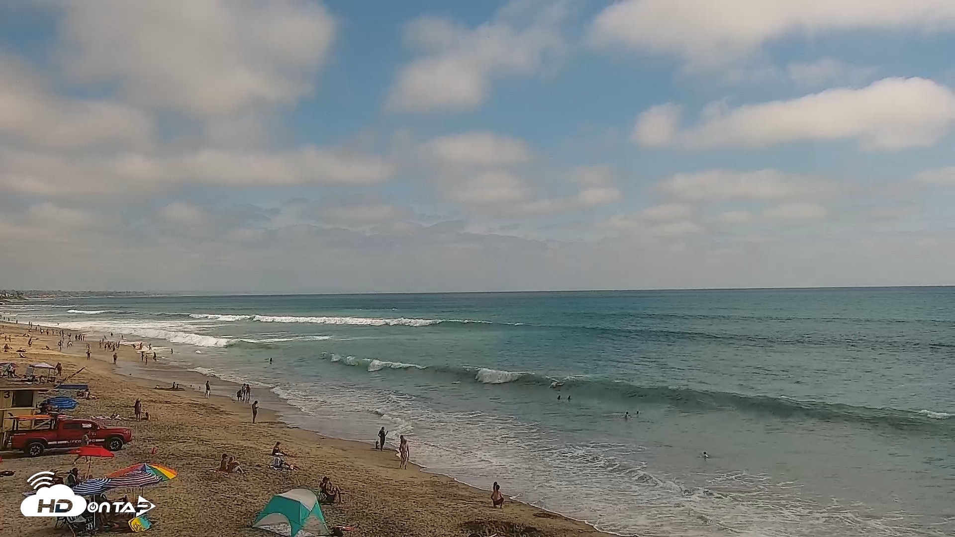 Snapshot of Carlsbad Beach Surf Live Webcam taken Aug 12, 2026, 3:51pm PDT