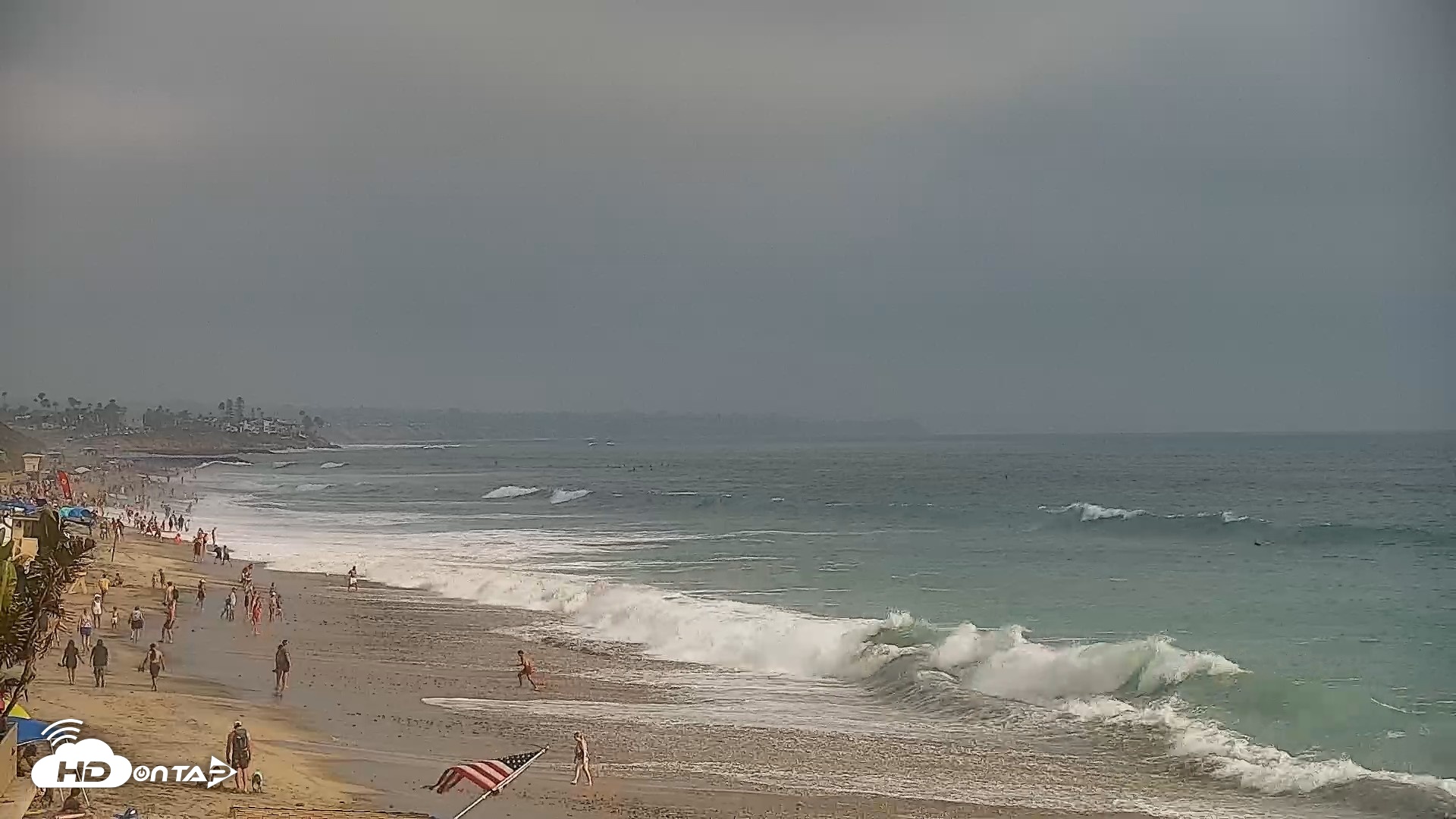 Snapshot of Carlsbad Beach Surf Live Webcam taken Jul 26, 2026, 5:42pm PDT