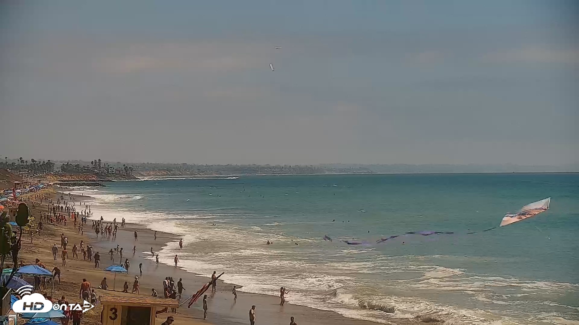 Snapshot of Carlsbad Beach Surf Live Webcam taken Aug 16, 2026, 2:31pm PDT