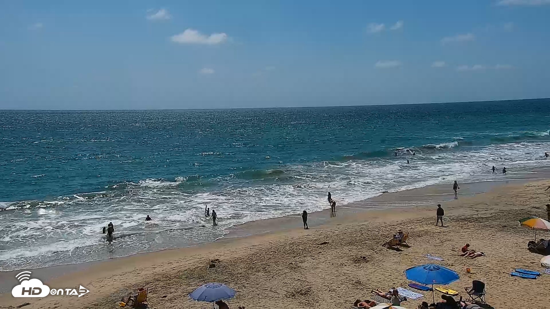 Snapshot of Carlsbad Beach Surf Live Webcam taken Jun 30, 2026, 2:57pm PDT