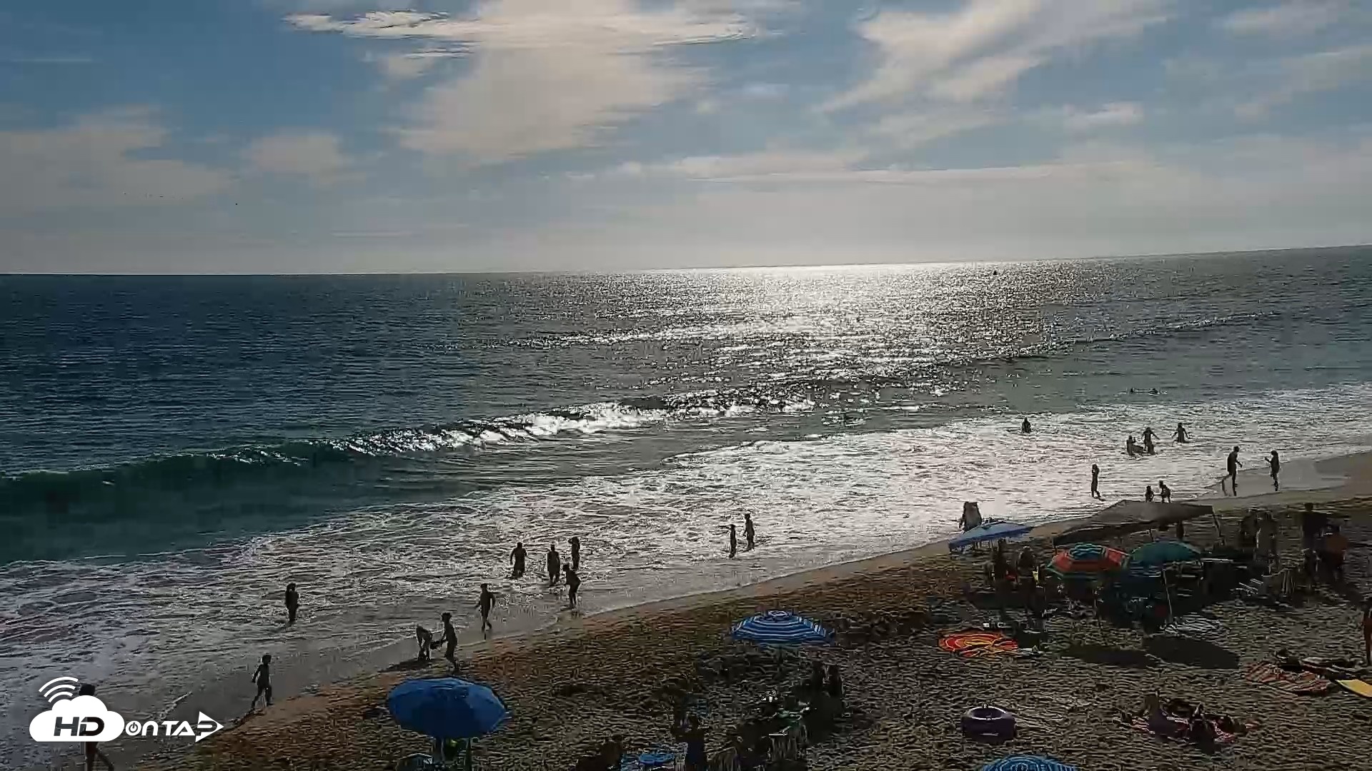 Snapshot of Carlsbad Beach Surf Live Webcam taken Jul 4, 2026, 5:11pm PDT