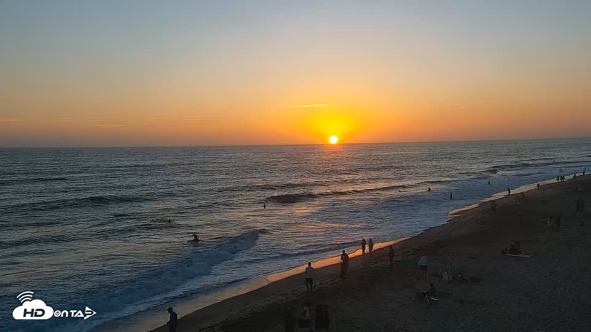 Snapshot of Carlsbad Beach Surf Live Webcam taken Jul 23, 2026, 7:52pm PDT