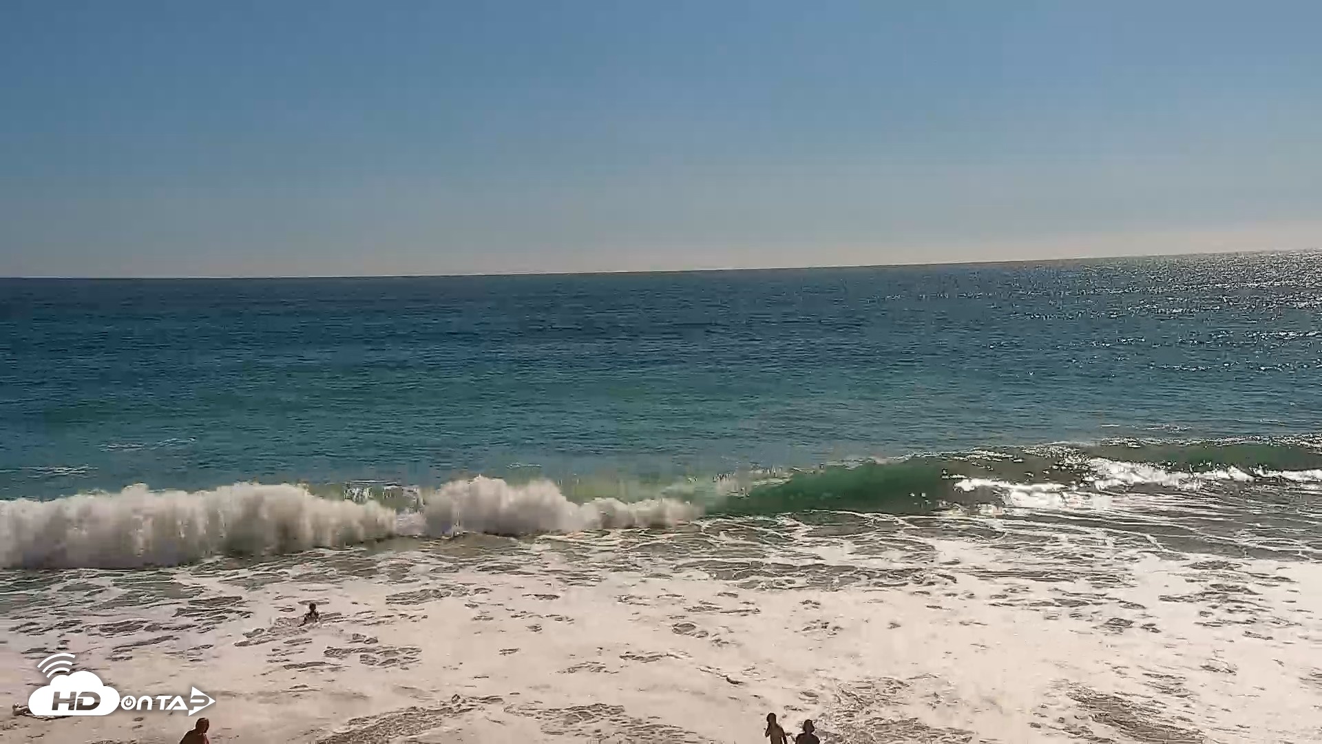Snapshot of Carlsbad Beach Surf Live Webcam taken Jul 21, 2026, 4:09pm PDT