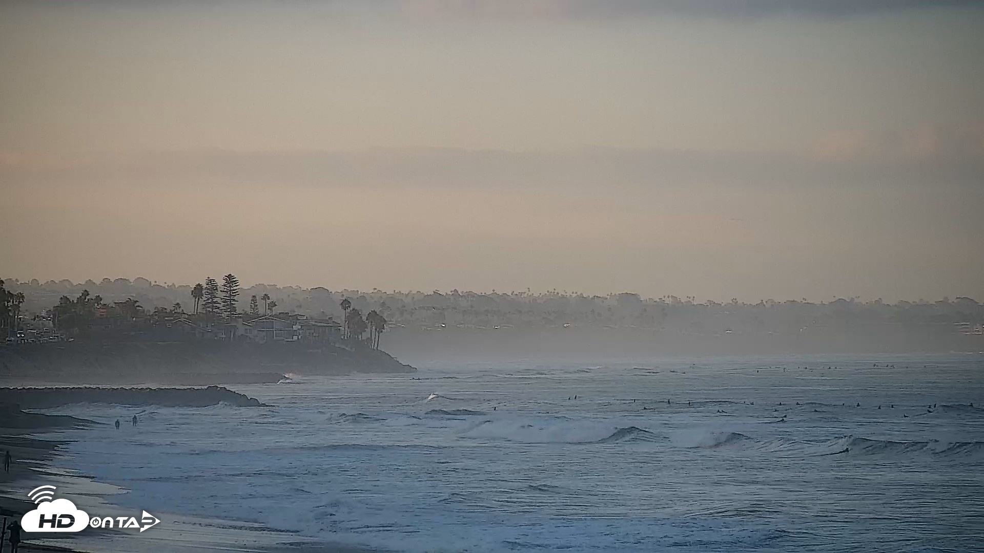 Snapshot of Carlsbad Beach Surf Live Webcam taken Sep 4, 2026, 6:50am PDT