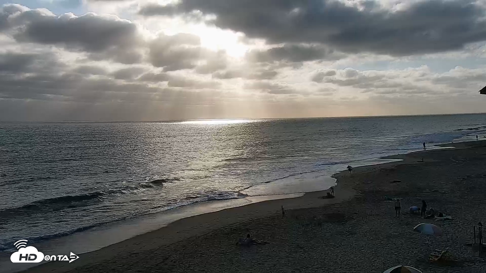 Snapshot of Carlsbad Beach Surf Live Webcam taken Jun 29, 2026, 6:48pm PDT