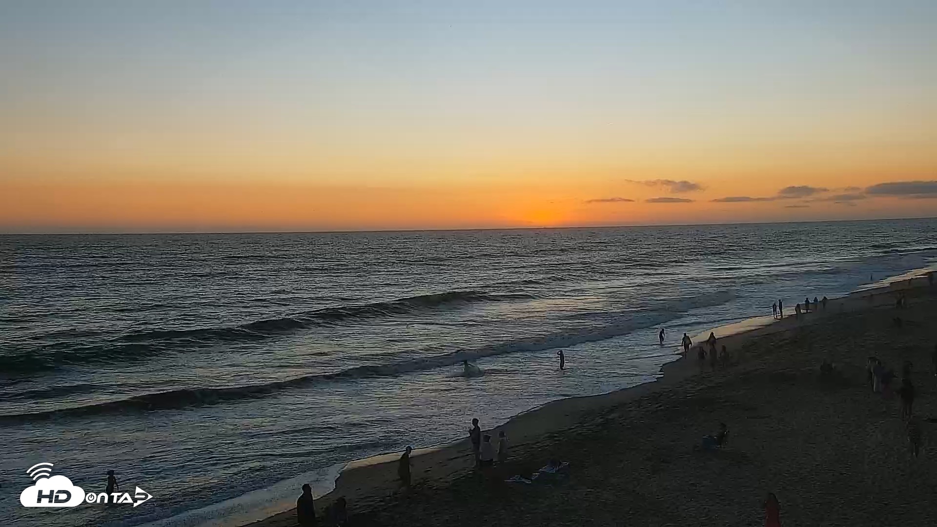 Snapshot of Carlsbad Beach Surf Live Webcam taken Jul 22, 2026, 7:57pm PDT