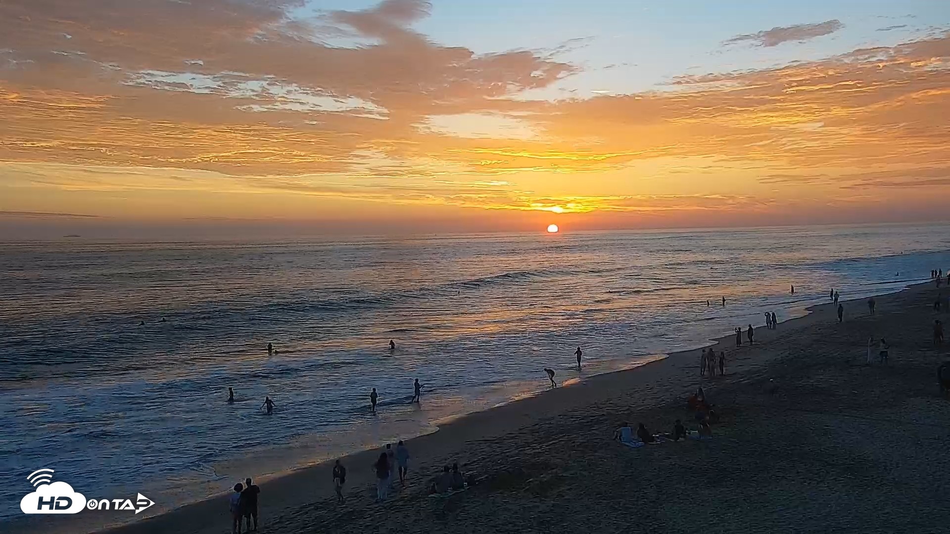 Snapshot of Carlsbad Beach Surf Live Webcam taken Jul 20, 2026, 7:56pm PDT