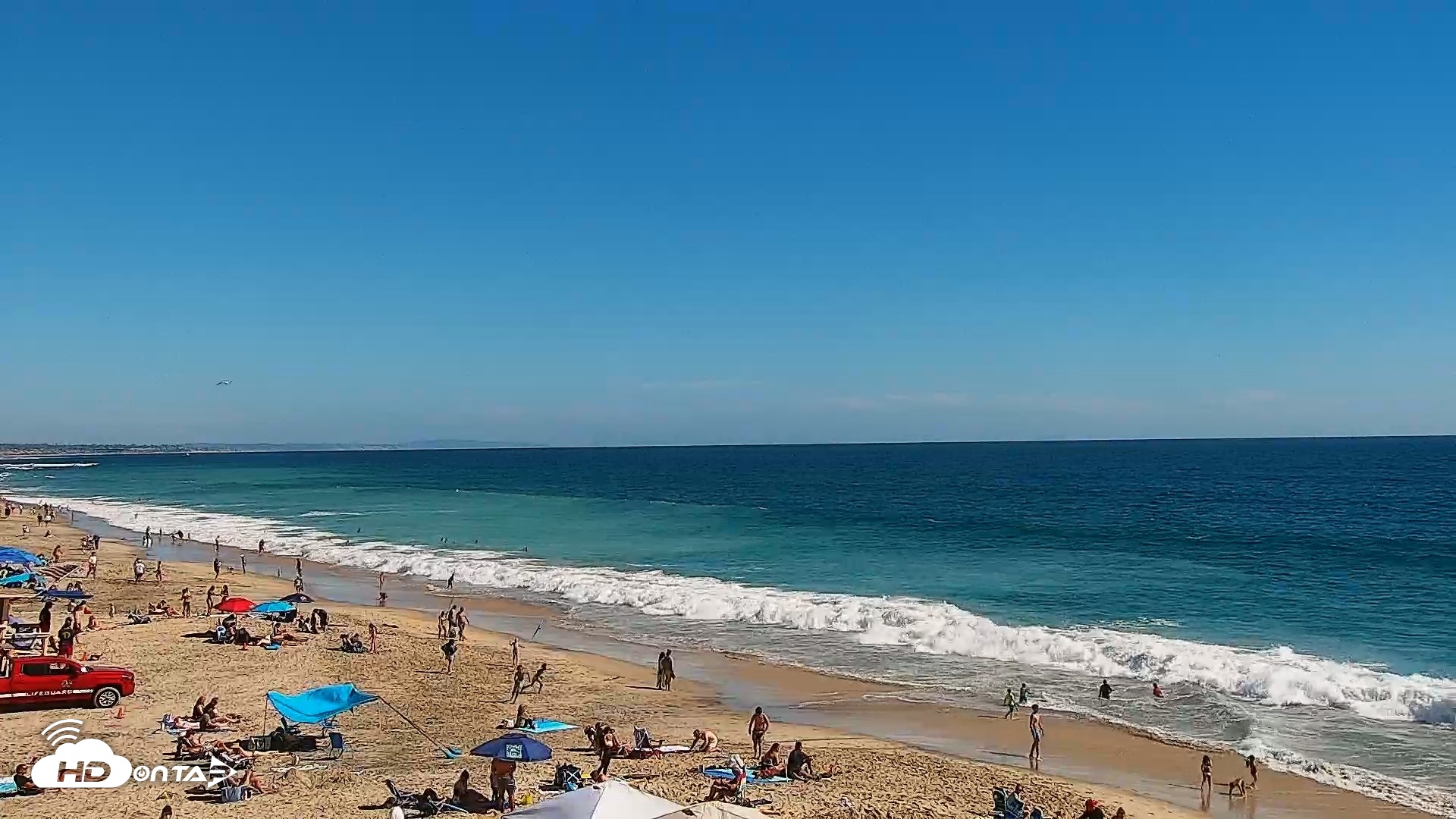 Snapshot of Carlsbad Beach Surf Live Webcam taken Jul 2, 2026, 4:29pm PDT