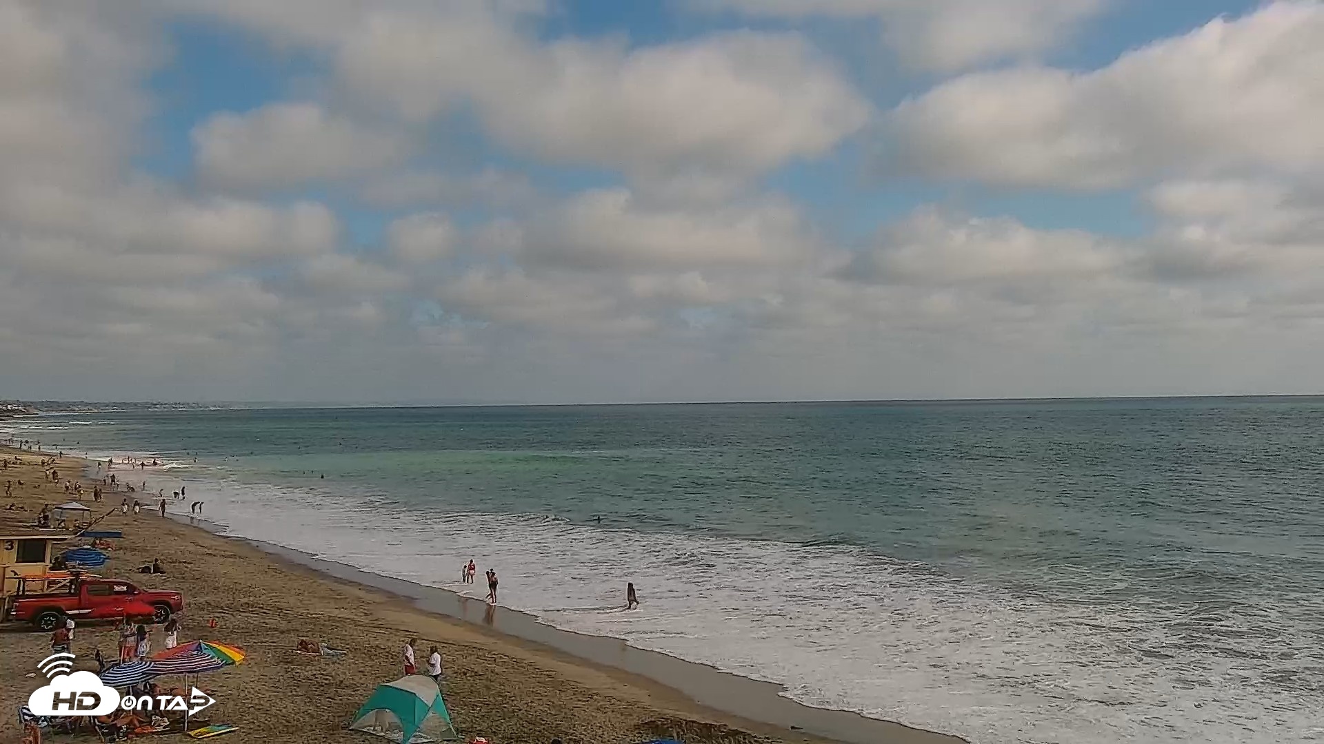 Snapshot of Carlsbad Beach Surf Live Webcam taken Aug 12, 2026, 4:55pm PDT